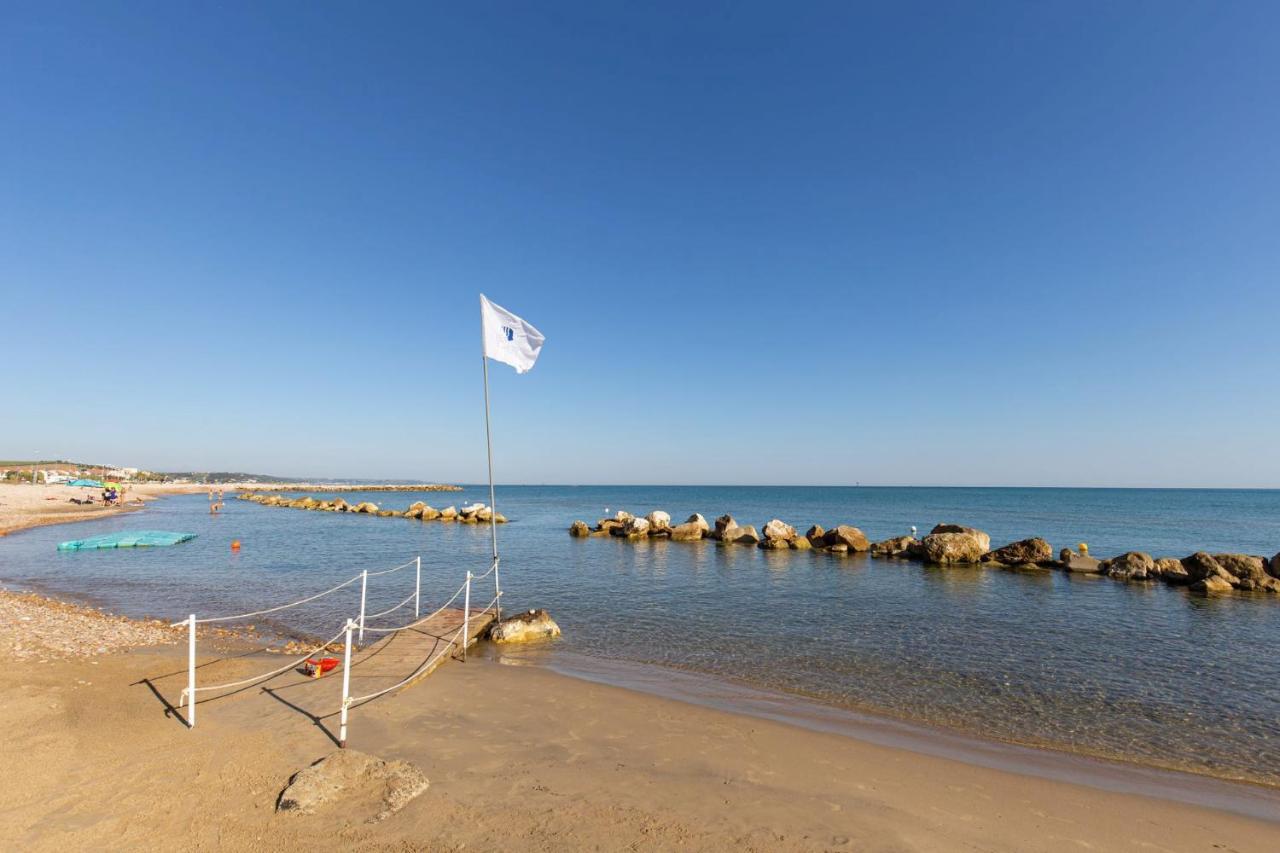 Centro Vacanze Poker Казальбордино Экстерьер фото